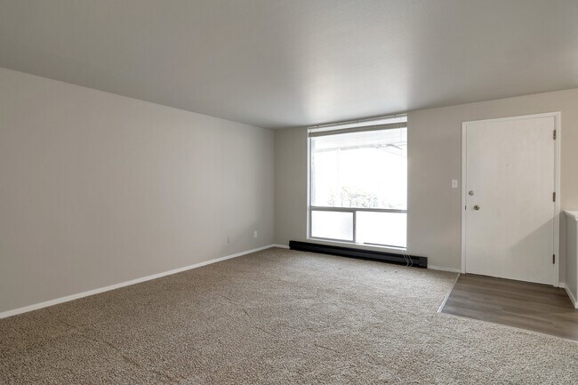 Photo - Garden Square Apartments