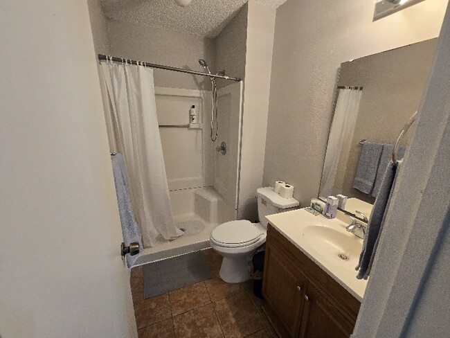 Photo - 2325 Parrot Ln