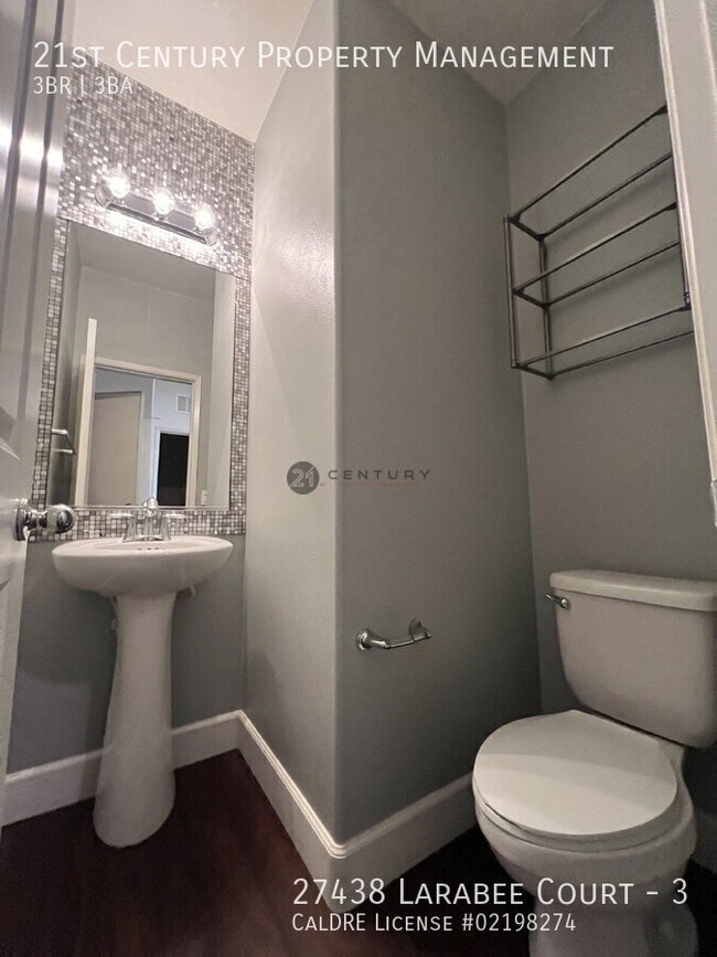 Photo - 27438 Larabee Ct Unit 3