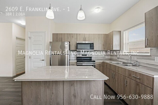 Photo - 2609 E Franklin Ave Unit 1