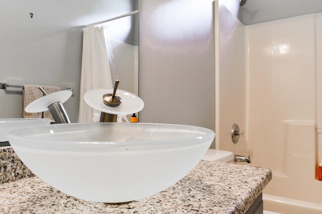 Photo - 1670 Sedgefield Dr