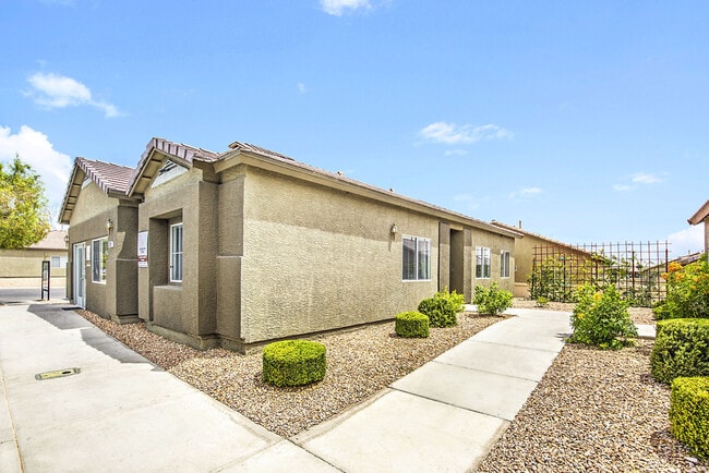 Photo - DIAMOND VISTA