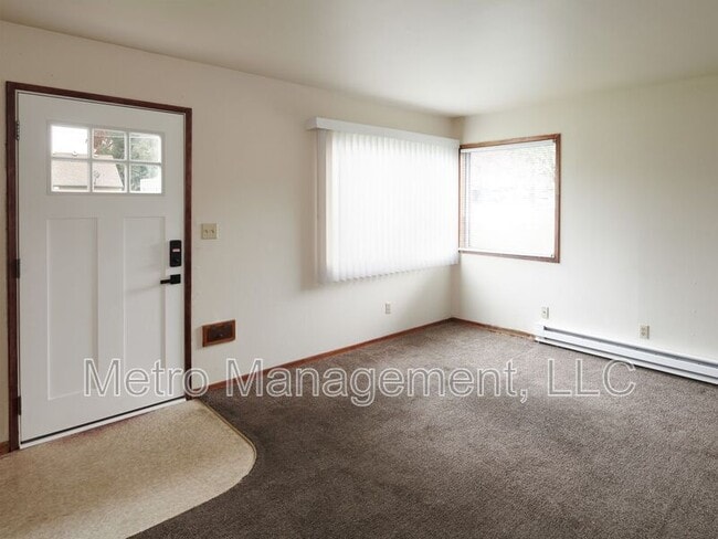 Photo - 8307 N Fowler Ave Unit Fowler Five 1