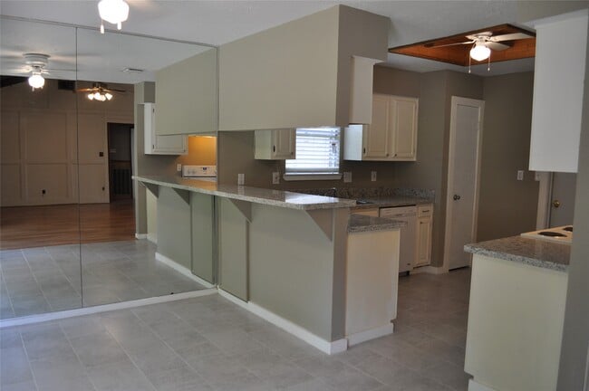 Photo - 22411 Merrymount Dr