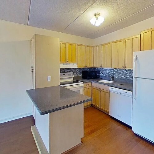 Photo - 200 Swanton St Condo Unit L32