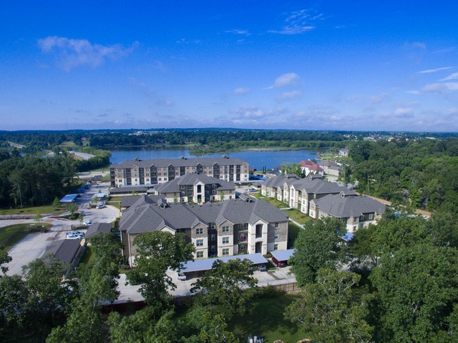 Harbor Shores Collection
