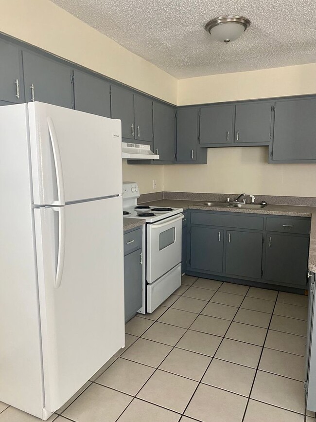 Photo - Willoughby Beach