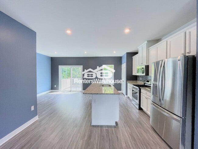 Photo - 943 Centurion Cir