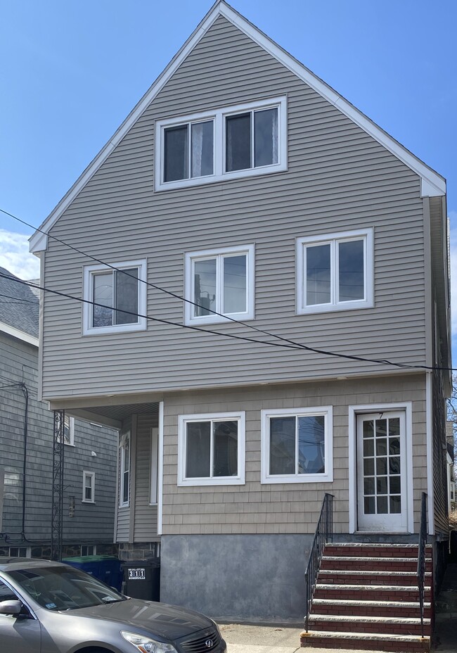 Photo - 5 Lowden Ave Unit NA