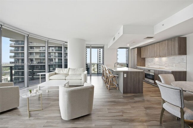 Photo - 801 S Miami Ave