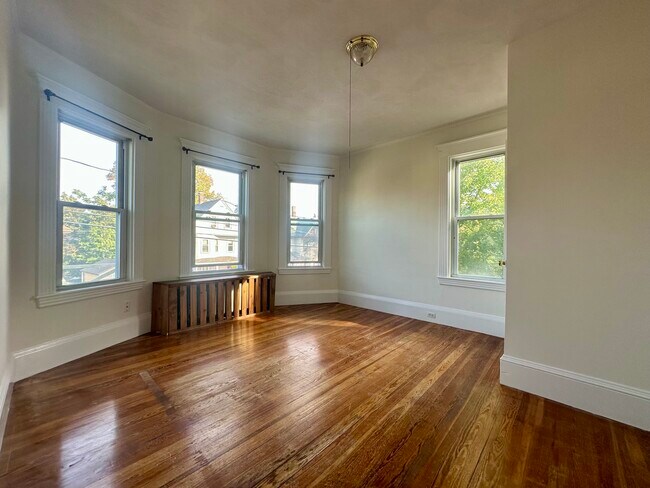Photo - 80 Fairbanks St Unit 2F