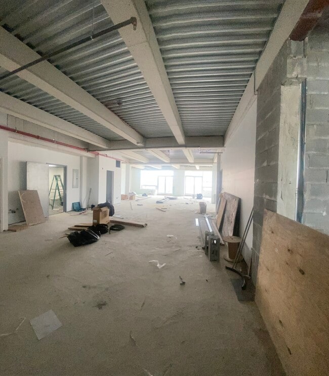 Photo - 2068 E 14th St