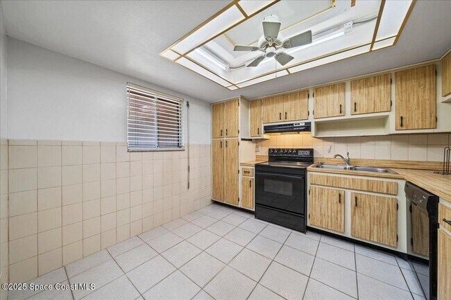 Photo - 3150 N Harbor City Blvd Unit 145
