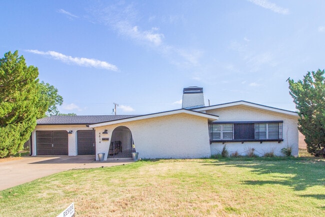 Photo - 4814 10th St