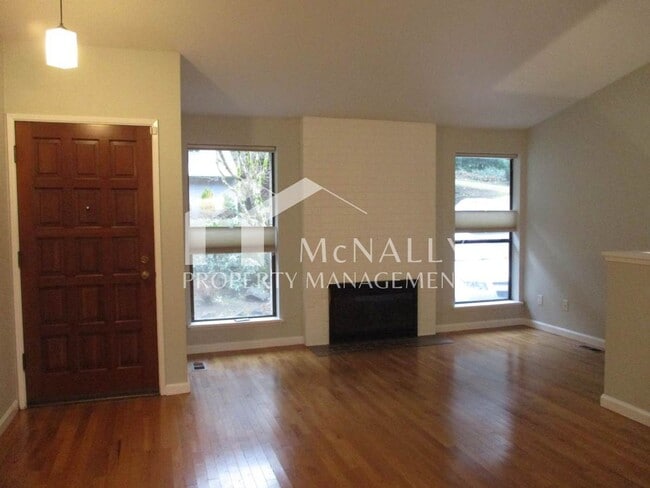Photo - Spacious 3 Bedroom, 2.75 Bathroom Condo in Gig Harbor