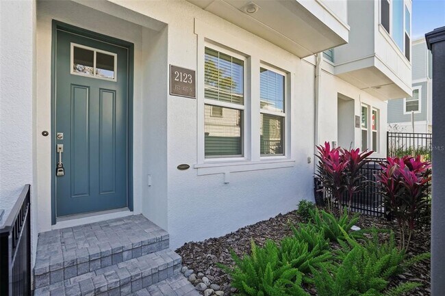 Photo - 2123 1st Ave N