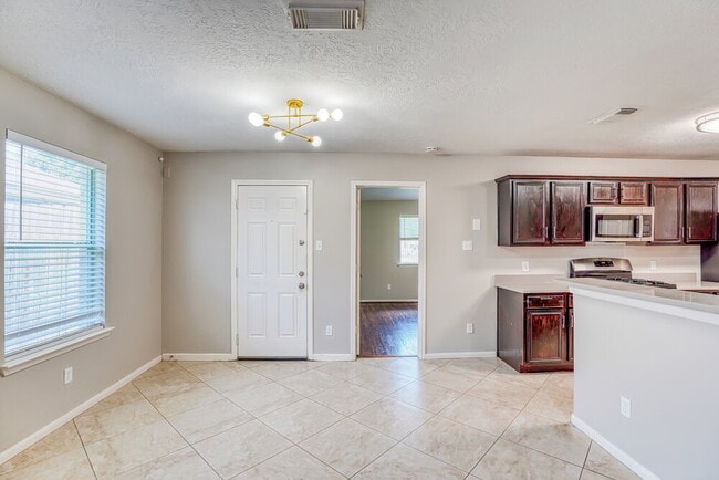 Photo - 6614 High Stone Ln