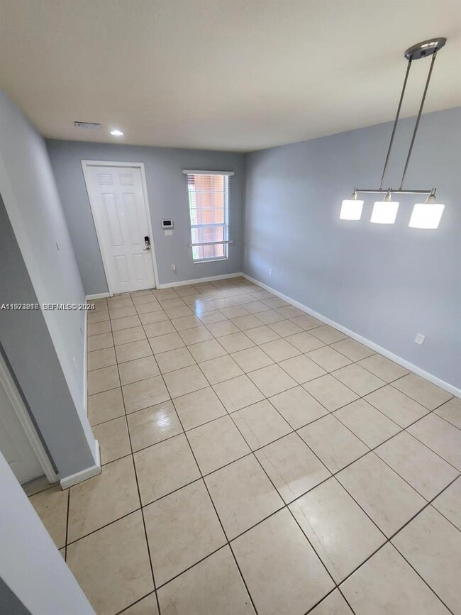 Photo - 17005 SW 96th St