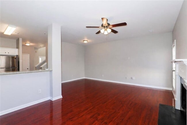 Photo - 7073 Biltmore Trce