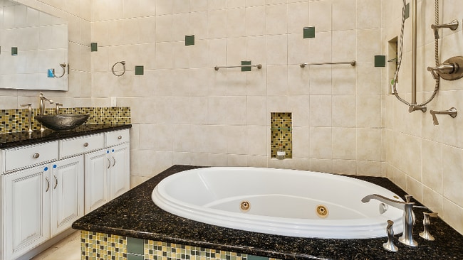 Photo - 126 Rue De La Paix