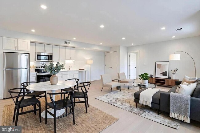 5408 1st Pl NW Unidad 107