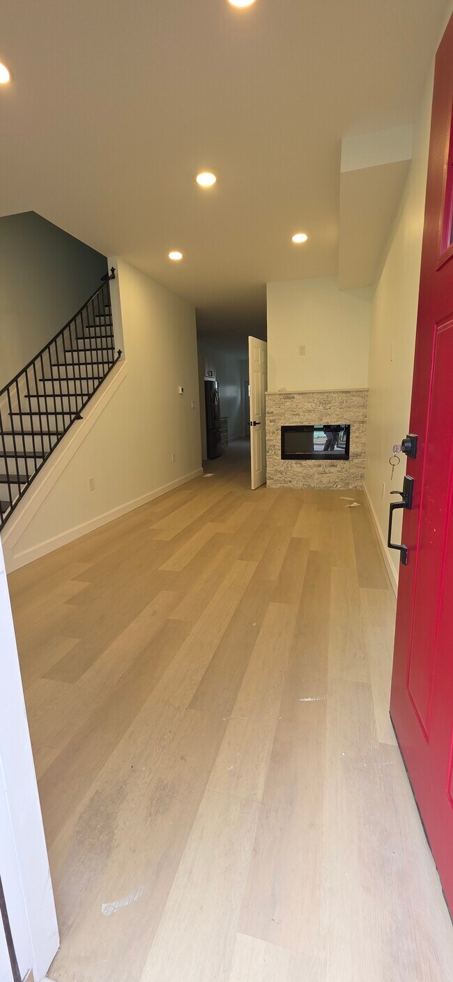 Photo - 1103 N Patterson Park Ave