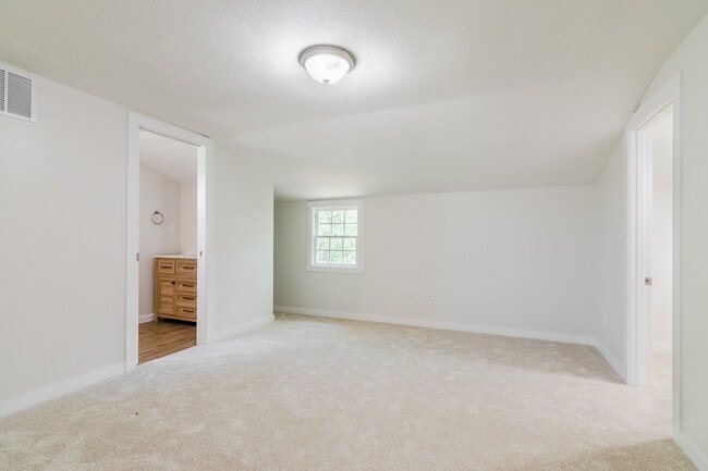 Photo - 2317 Kanza Pl