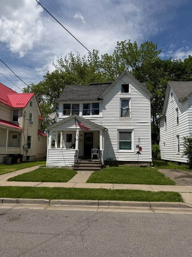 Photo - 59 Endicott Ave