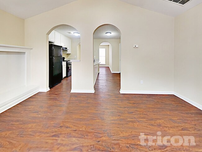 Photo - 6728 Chesepeake Trail