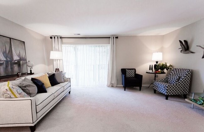 Sutton Club Apartments
