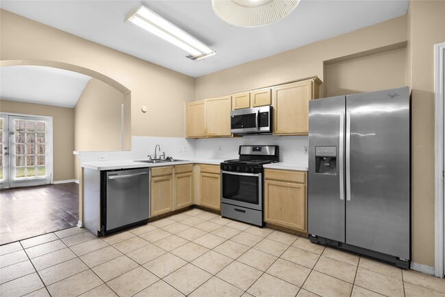 Photo - 17819 Scenic Oaks Dr