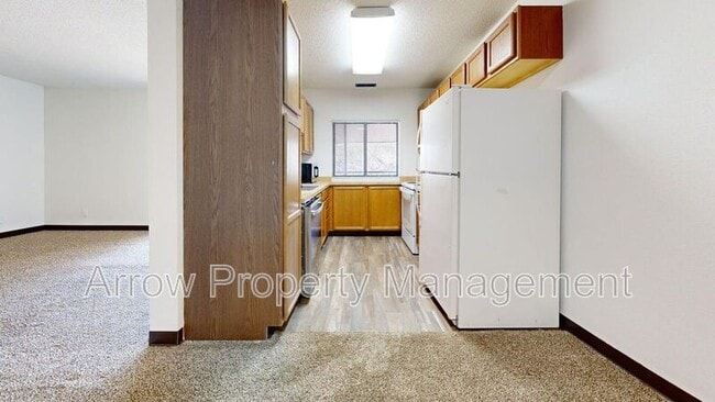 201 E Arbor Ave