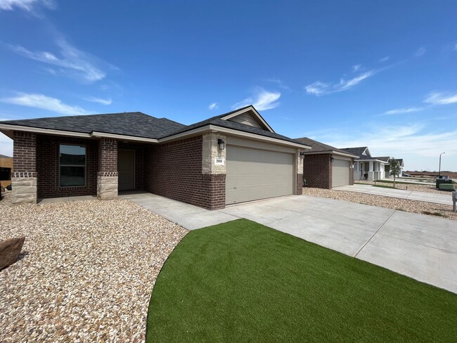 Brand New Home in Harvest - Brand New Home in Harvest