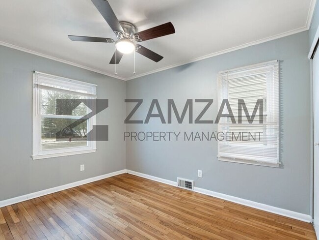 Photo - 8085 Stephens Rd