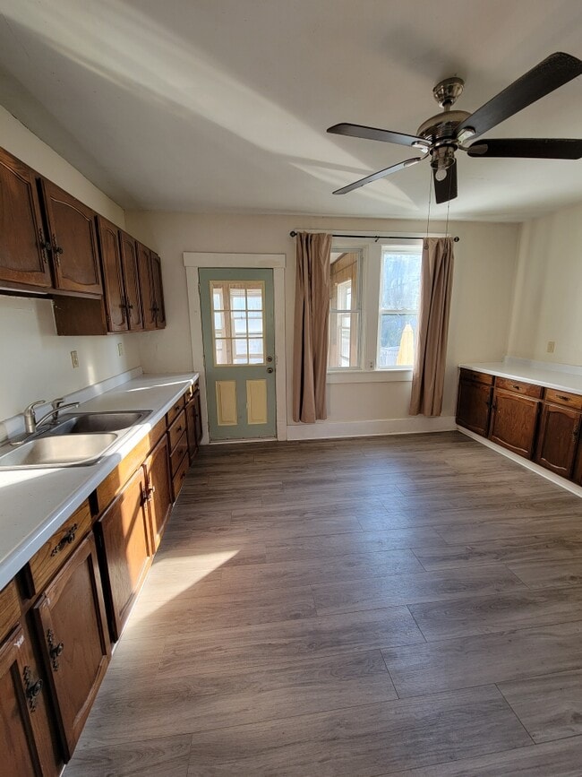 Photo - 1205 Priestley Ave