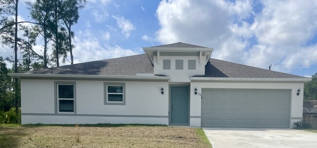 Stunning 3/2 Home in Palm Bay - Stunning 3/2 Home in Palm Bay