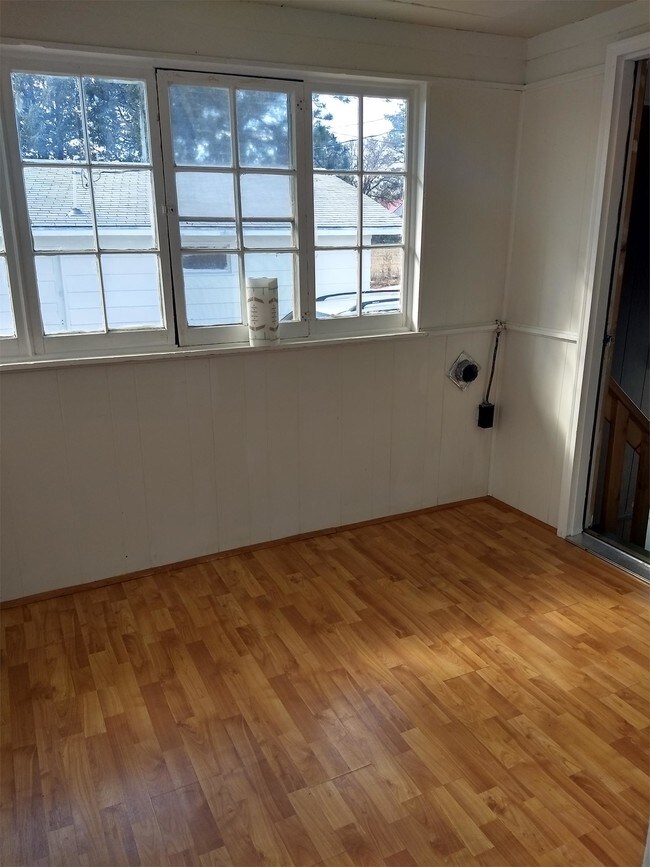 Photo - 1318 Nichols Ave