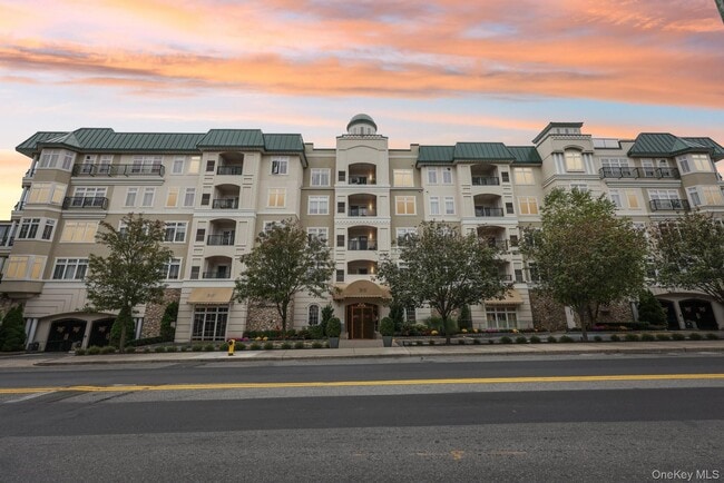 Photo - 410 Westchester Ave Unit 202