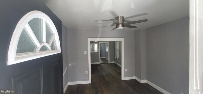 Photo - 603 Maple St