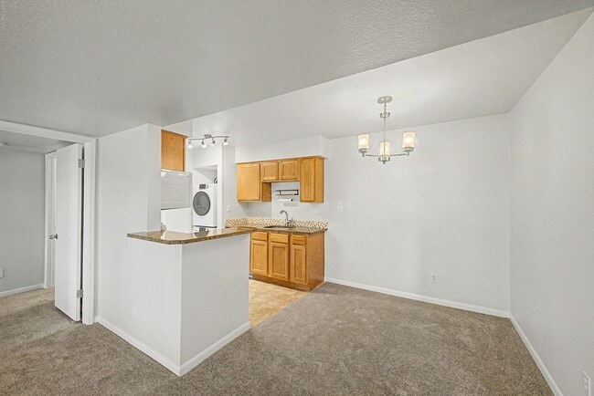 Photo - 5995 N 78th St