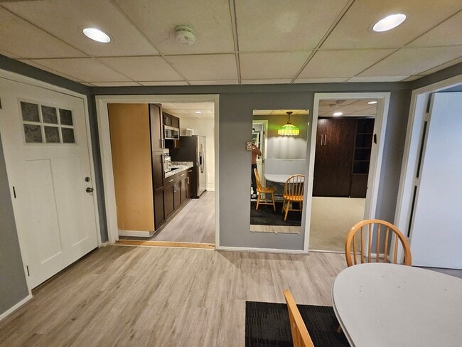 Photo - ALL INCLUSIVE, Modern Apt Garage Parking A...