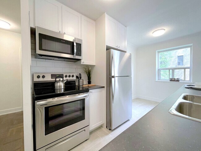 Building Photo - Upper Beach Apartments