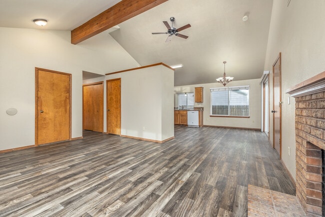 Photo - 5828 W Filly St