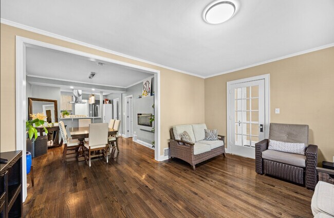 Photo - 4136 Park Ave