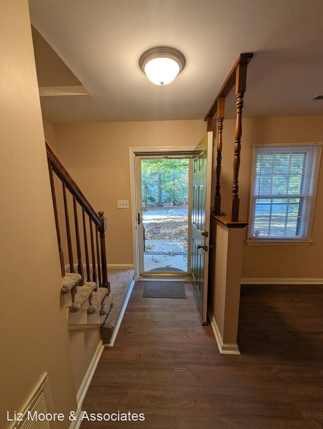 Photo - 4 br, 2.5 bath House - 125 Wichita Lane