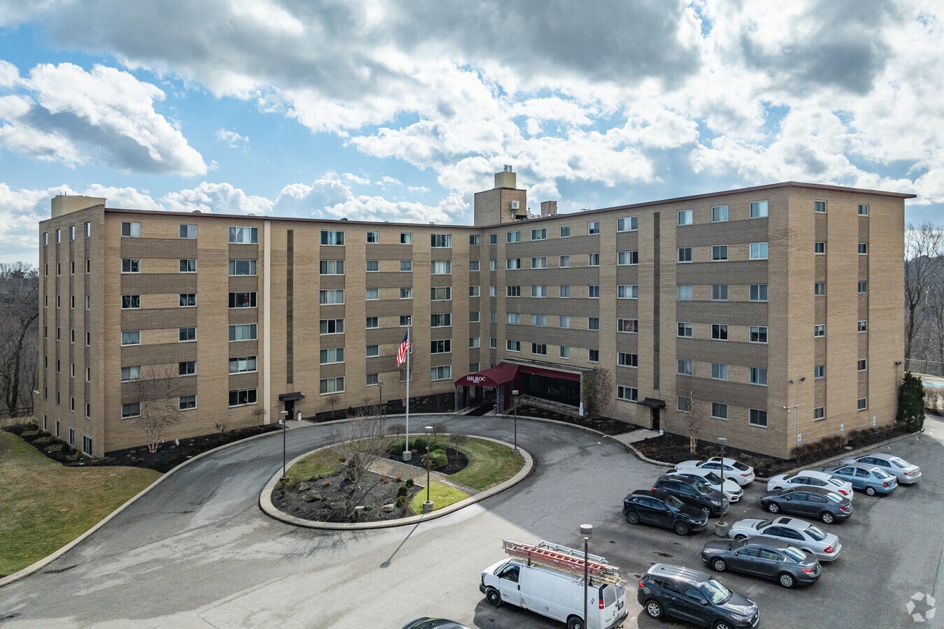 18501 Hilliard Blvd - Hilroc Condominium