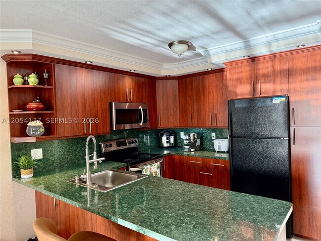 7010 NW 186th St Unit 5-510