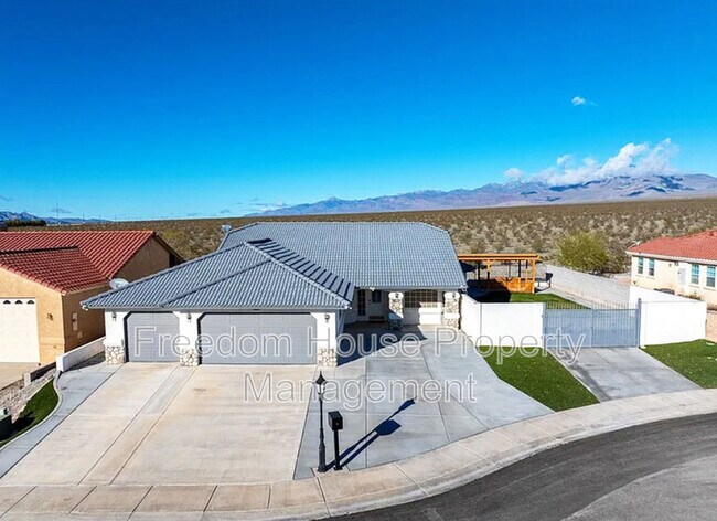 Photo - 3630 E Vineyard Dr N