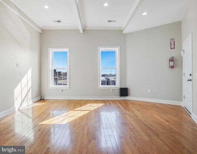 Building Photo - 1231 Florida Ave NE Unit 2 Rental