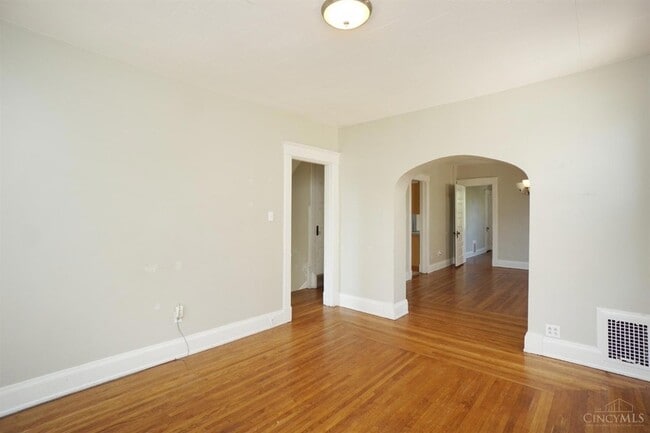 Photo - 2434 Kenilworth Ave